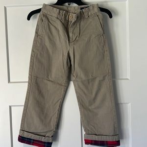 Vineyard Vines lined boys pants. Size 8